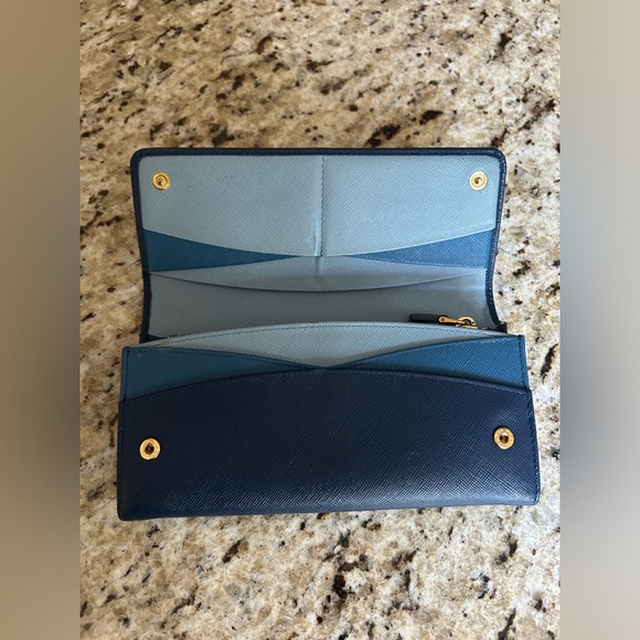 Prada blue multicolor continental long wallet in Saffiano leather - Picture 12 of 16